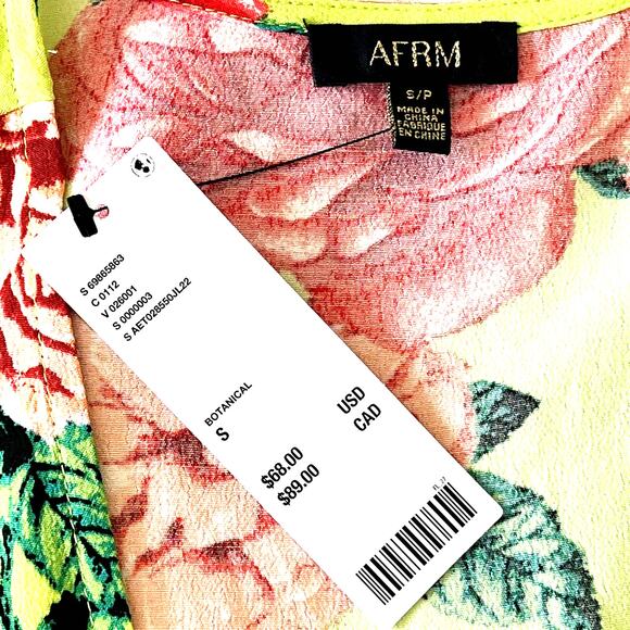 Urban Outfitters AFRM Yamila Printed Flyaway Top Small Floral Multi NWT - Picture 5 of 9